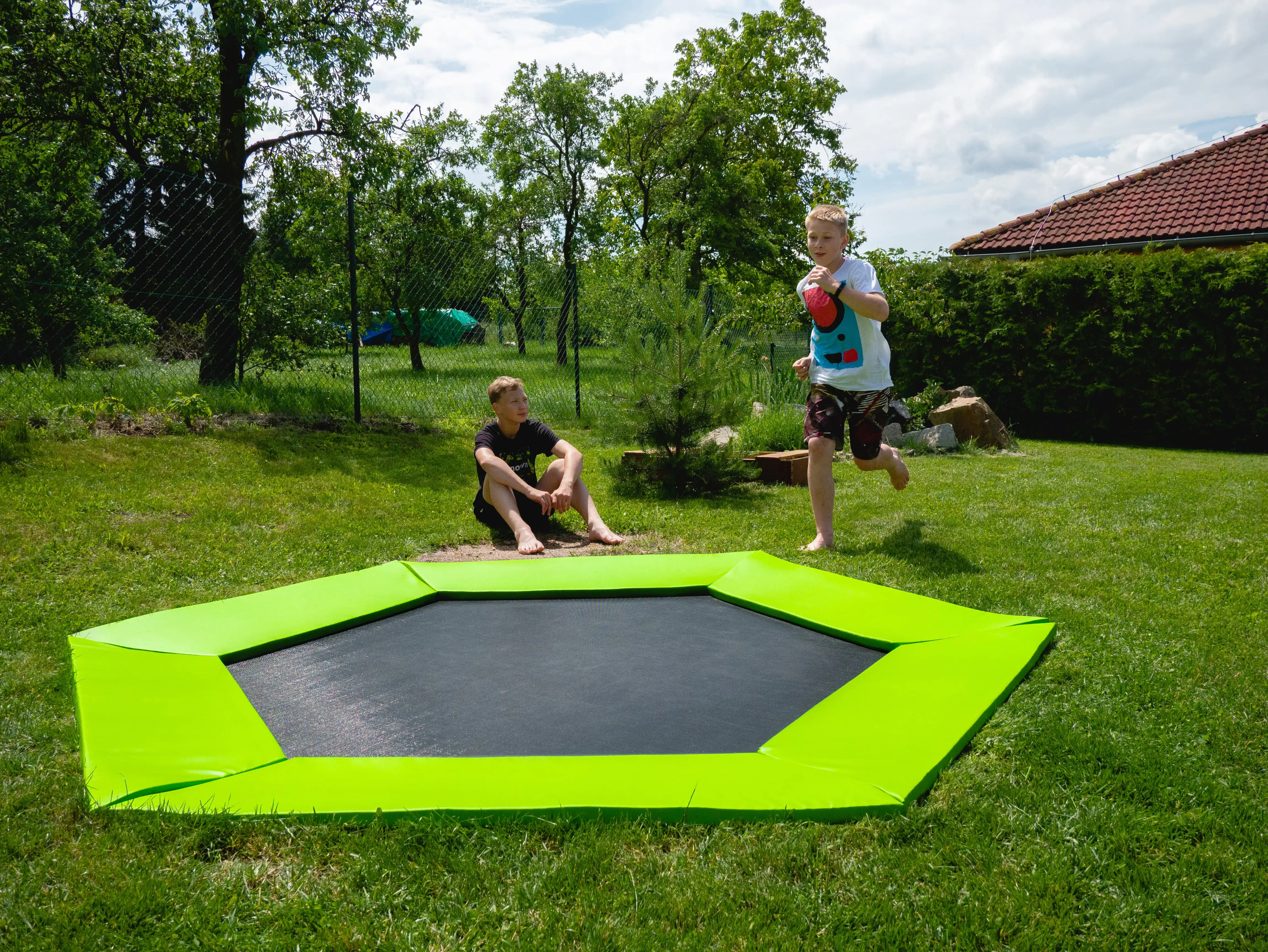 Jumping® OUTDOOR Trampoline - Image 8