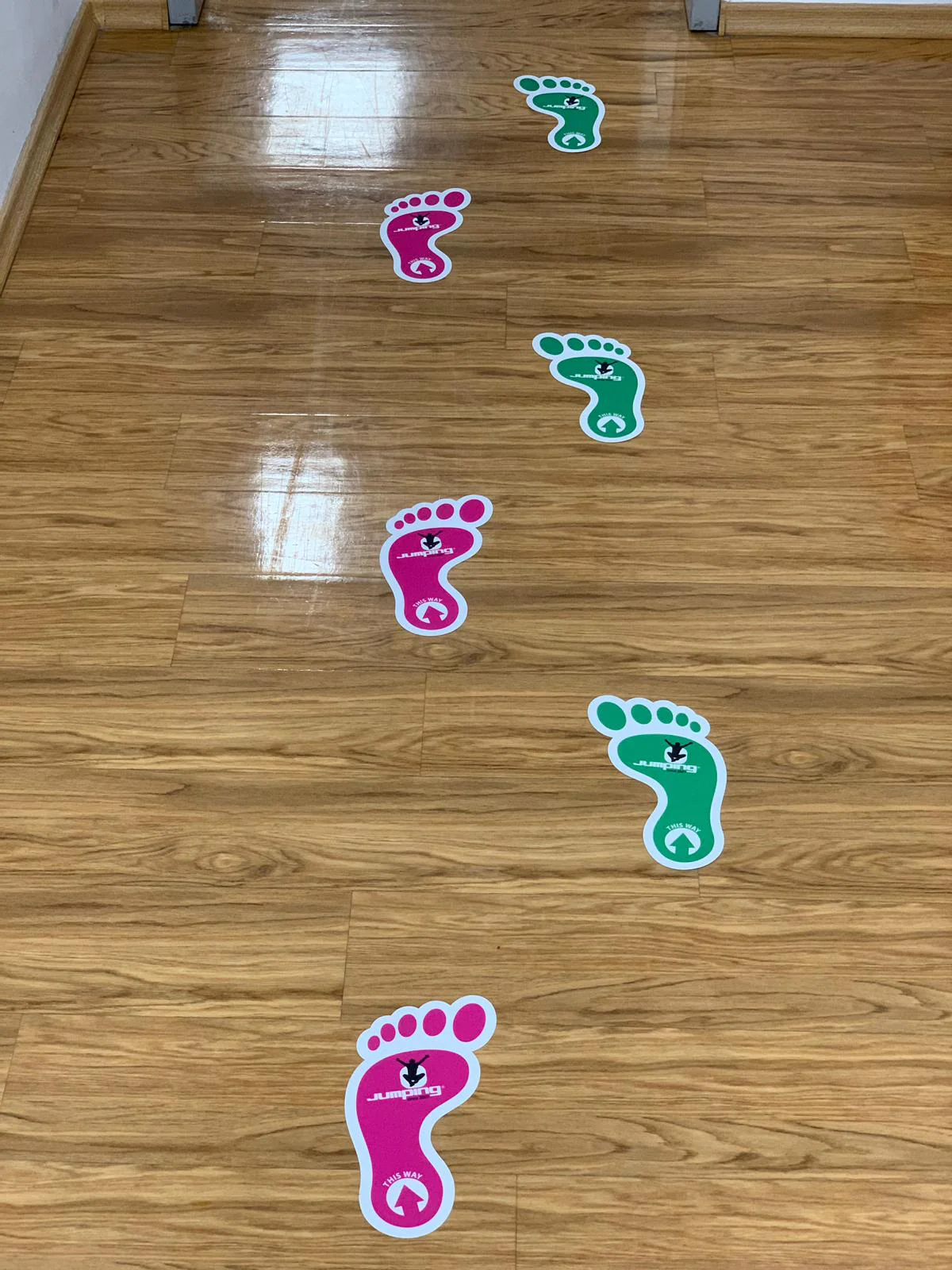 Self-adhesive foot - Image 3